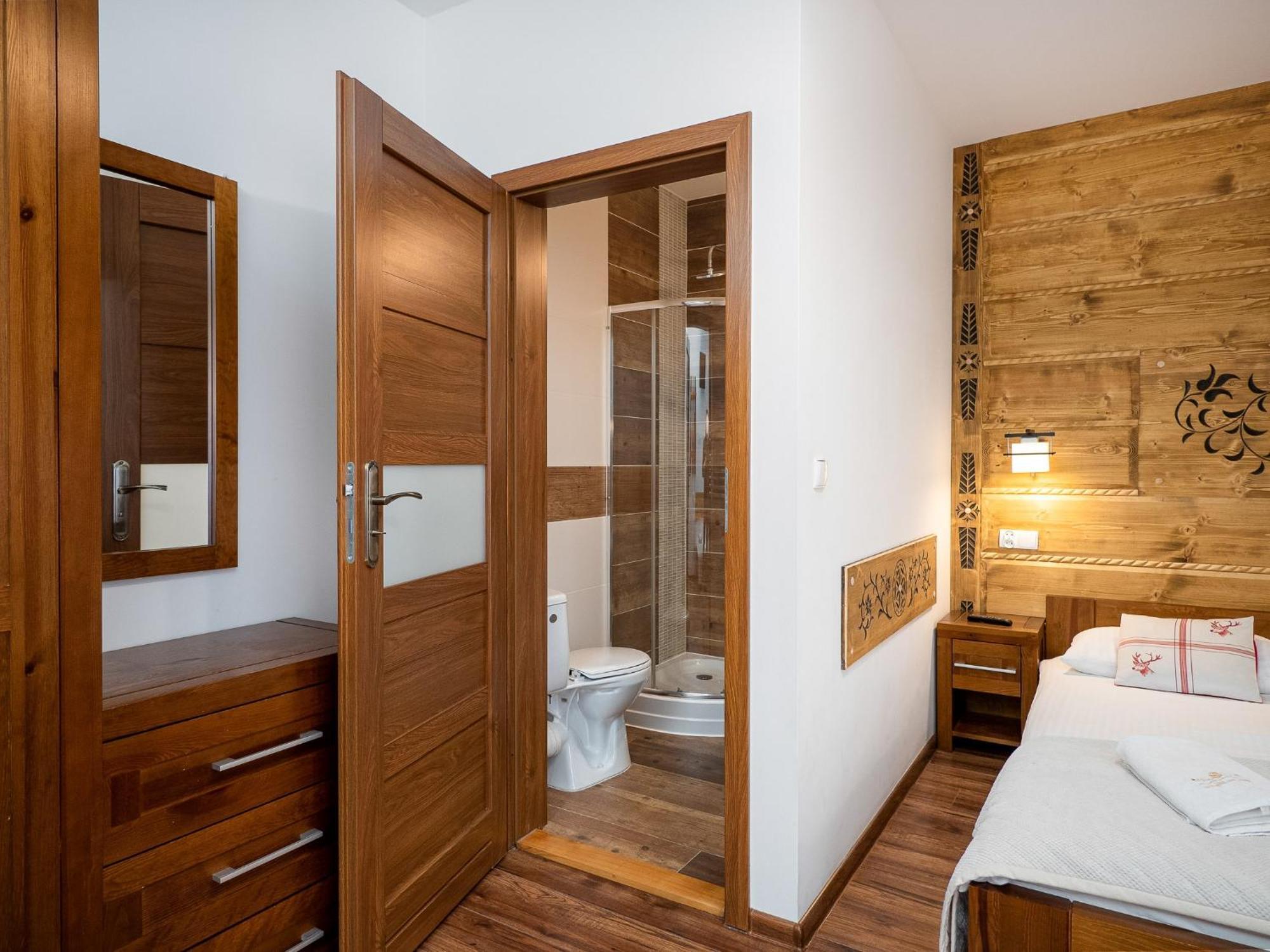 Willa Pod Reglami Male Ciche Sauna & Jacuzzi Exterior foto